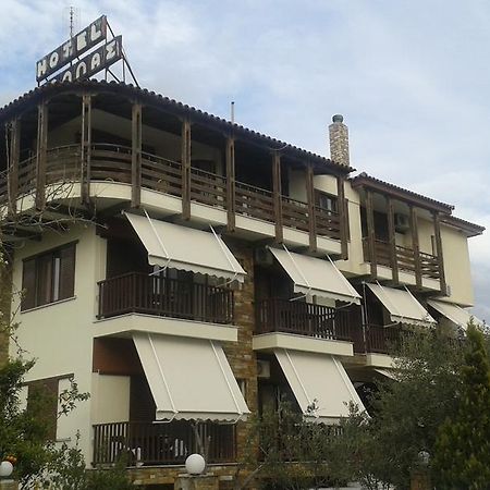 Hotel Ballas Агрия Экстерьер фото