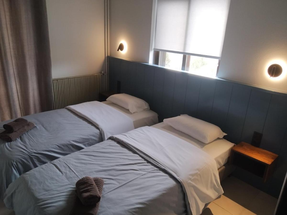 Hotel Ballas Агрия Экстерьер фото