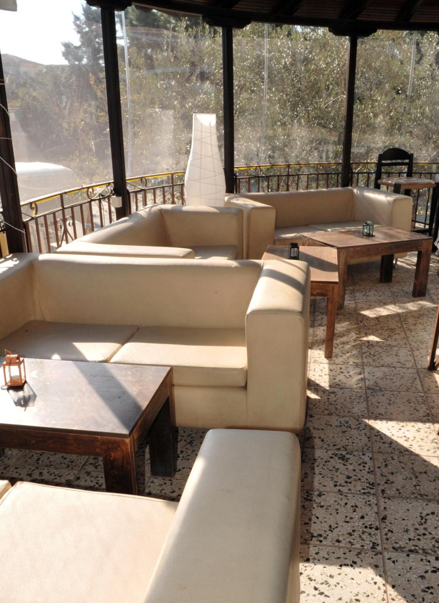 Hotel Ballas Агрия Экстерьер фото