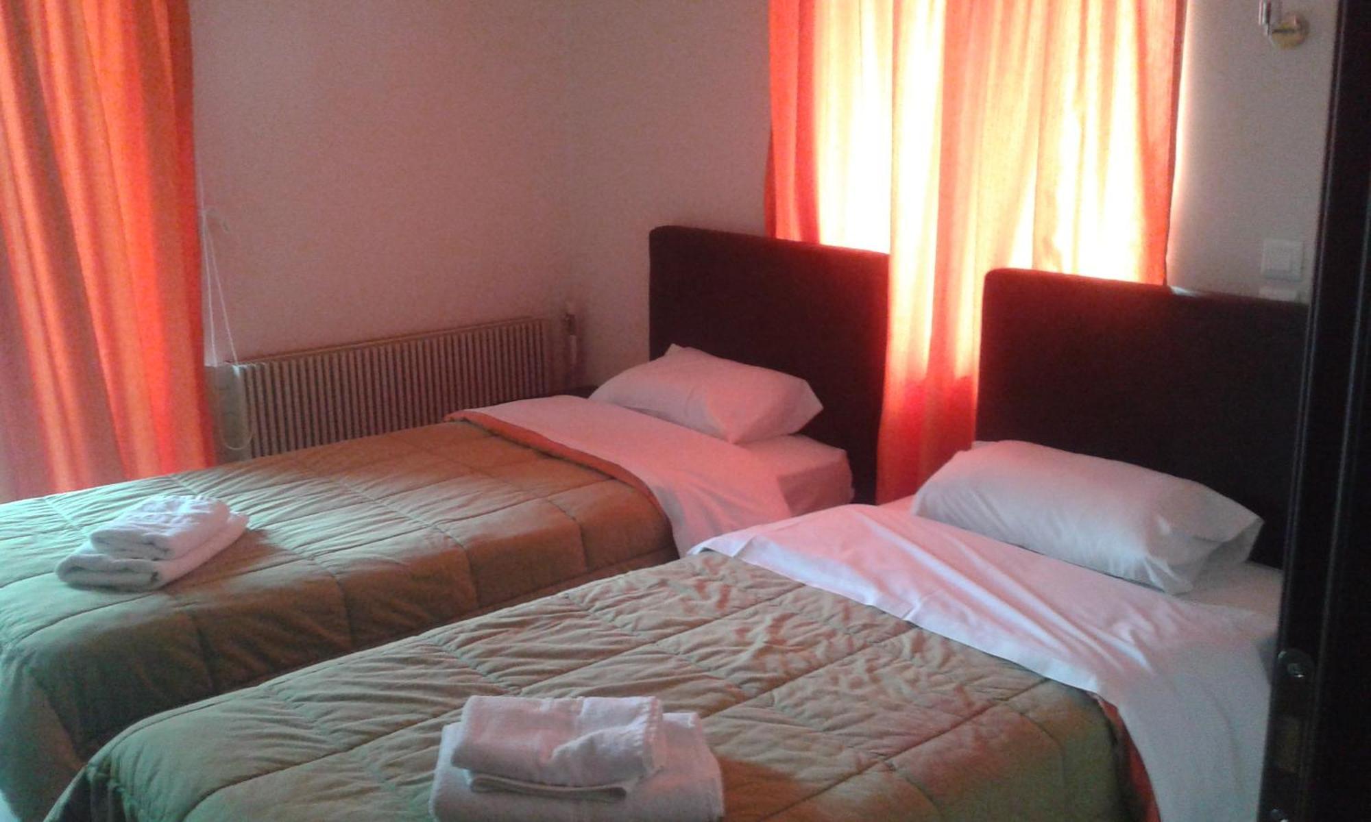 Hotel Ballas Агрия Экстерьер фото