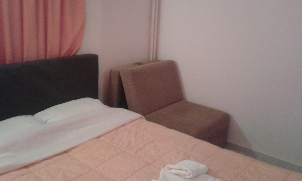 Hotel Ballas Агрия Экстерьер фото